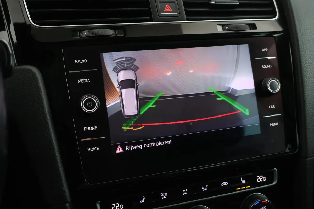 1.4 TSI 150pk DSG 2x R-Line Trekhaak Camera Dynaudio Leder Panoramadak Carplay