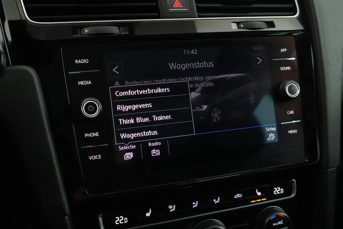 1.4 TSI 150pk DSG 2x R-Line Trekhaak Camera Dynaudio Leder Panoramadak Carplay