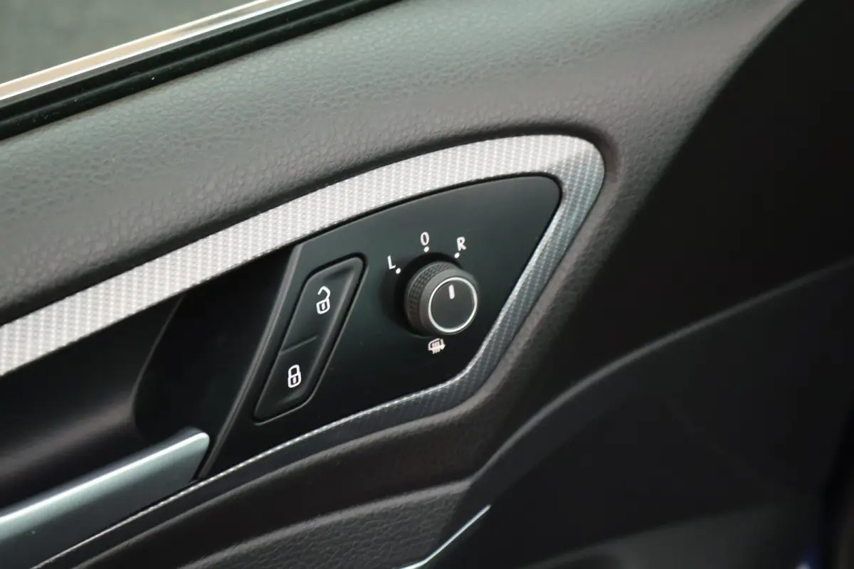 1.4 TSI 150pk DSG 2x R-Line Trekhaak Camera Dynaudio Leder Panoramadak Carplay