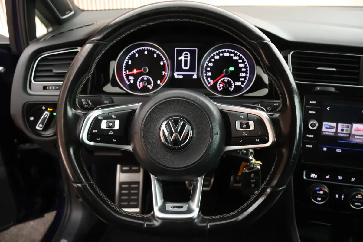 1.4 TSI 150pk DSG 2x R-Line Trekhaak Camera Dynaudio Leder Panoramadak Carplay