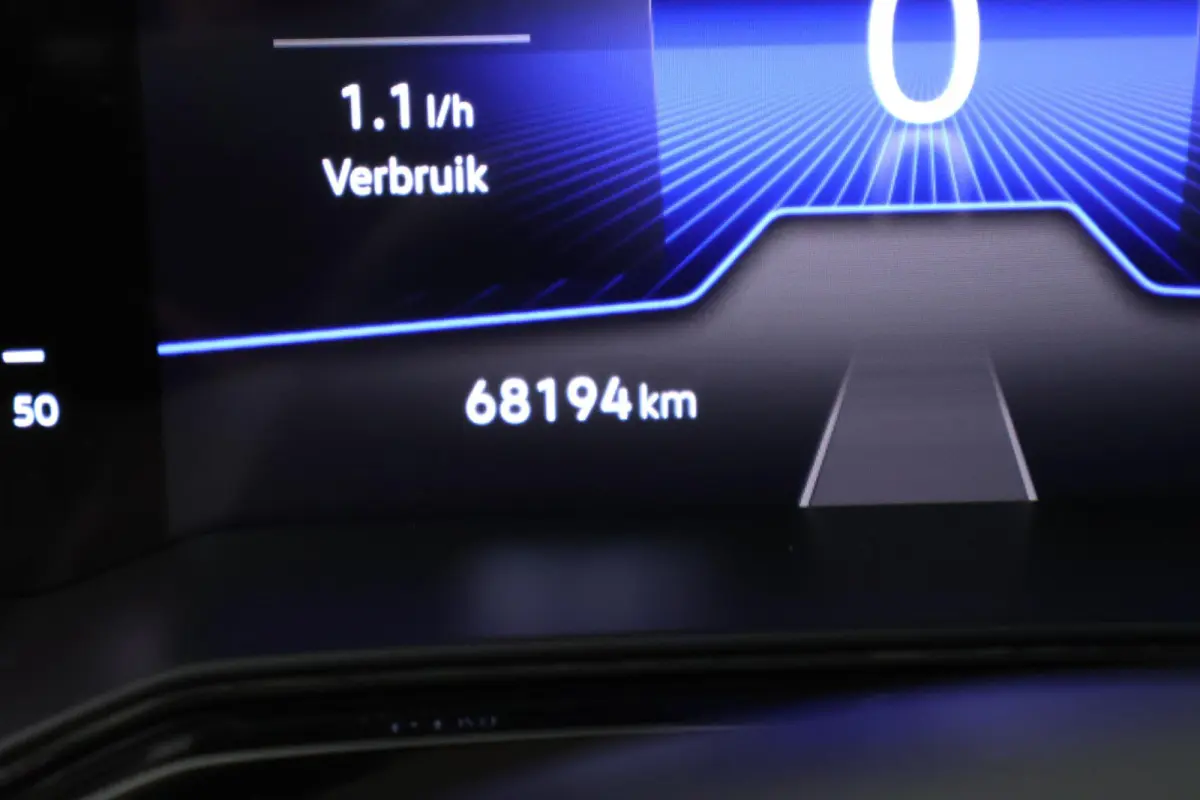 1.0 TSI 95pk Go Parkeersensoren Carplay