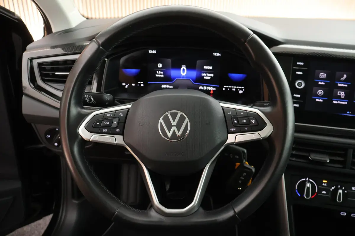 1.0 TSI 95pk Go Parkeersensoren Carplay
