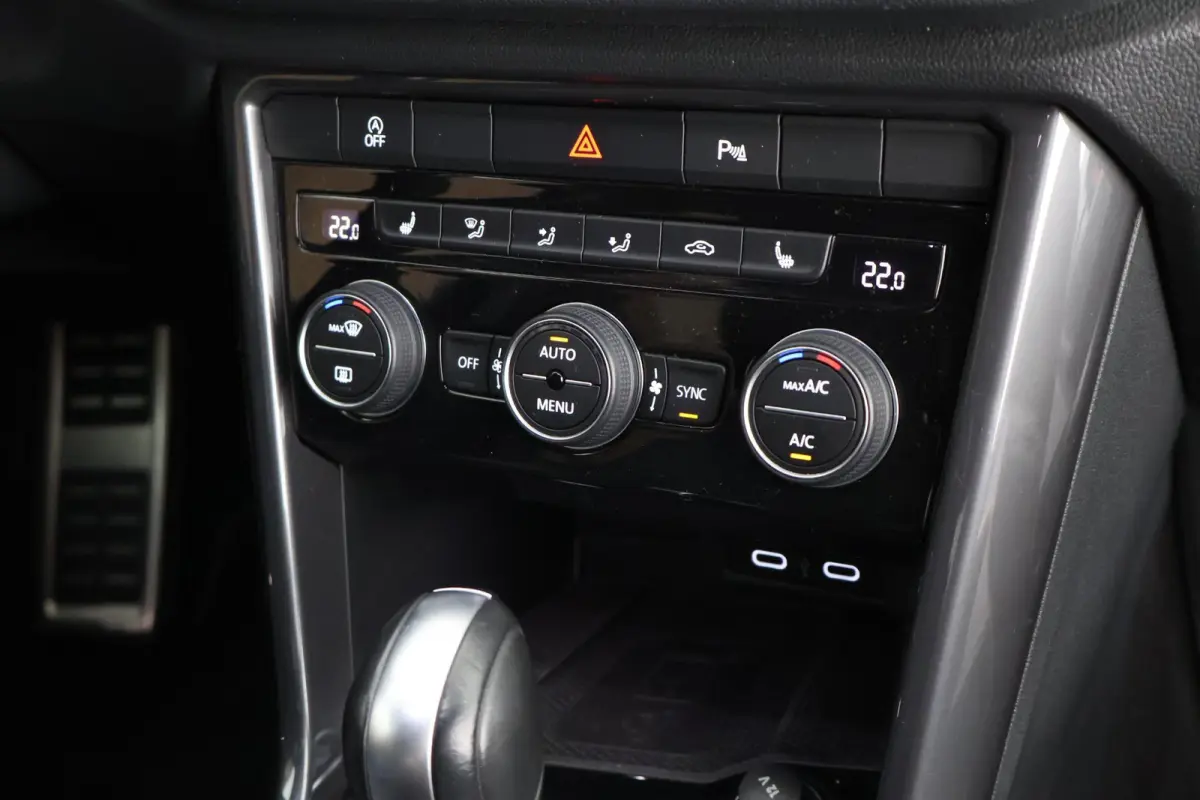 1.5 TSI 150pk DSG 2x R-Line Keyless Camera Virtual Cockpit Stoelverwarming