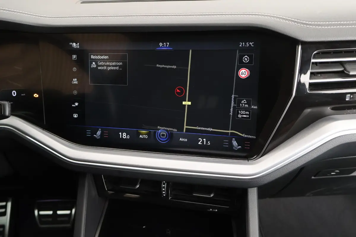 3.0 TSi eHybrid 380pk 4MOTION Elegance Stoelventilatie 360Camera Trekhaak Keyless Panoramadak Leder Virtual Cockpit Navigatie