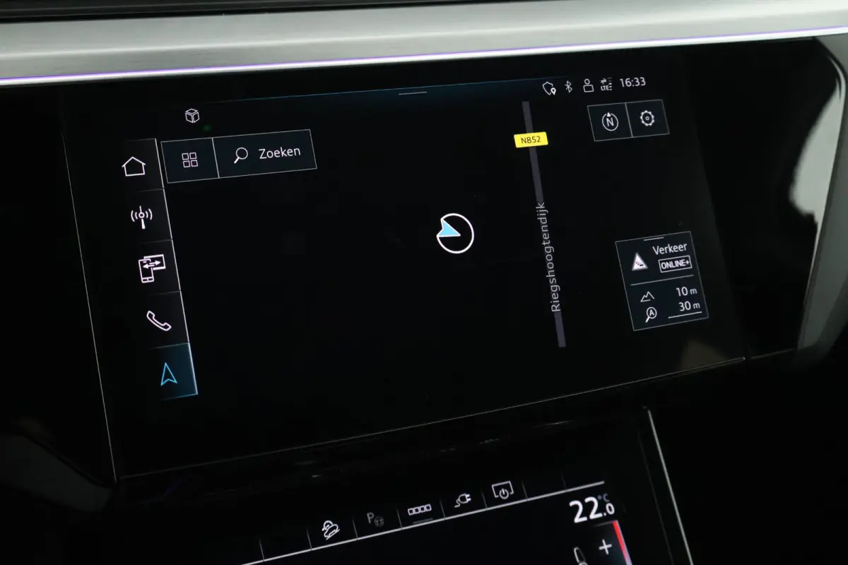 55 quattro S edition 408pk 95 kWh SOH 91% Leder Panoramadak ACC Trekhaak Camera Stoelverwarming Navigatie