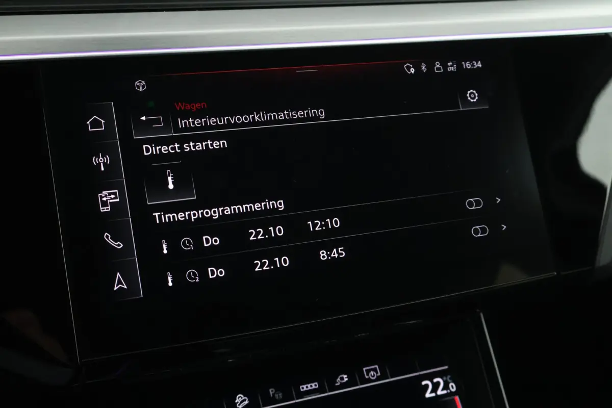 55 quattro S edition 408pk 95 kWh SOH 91% Leder Panoramadak ACC Trekhaak Camera Stoelverwarming Navigatie