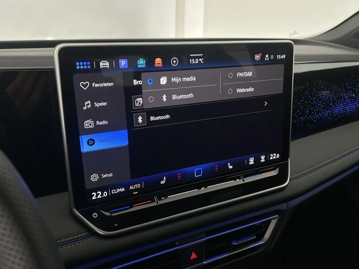 1.5 272pk eHybrid R-Line Edition Trekhaak Camera Keyless Massage Virtual Cockpit Panoramadak Carplay