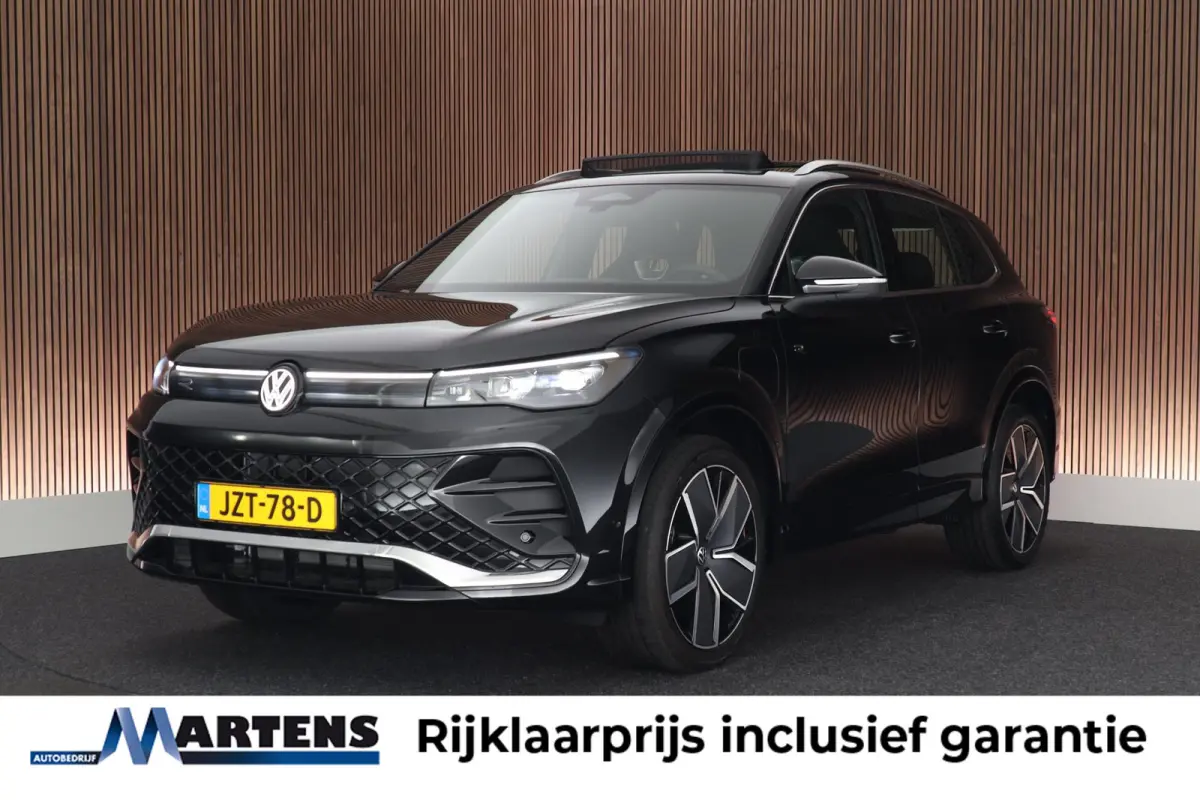 1.5 272pk eHybrid R-Line Edition Trekhaak Camera Keyless Massage Virtual Cockpit Panoramadak Carplay