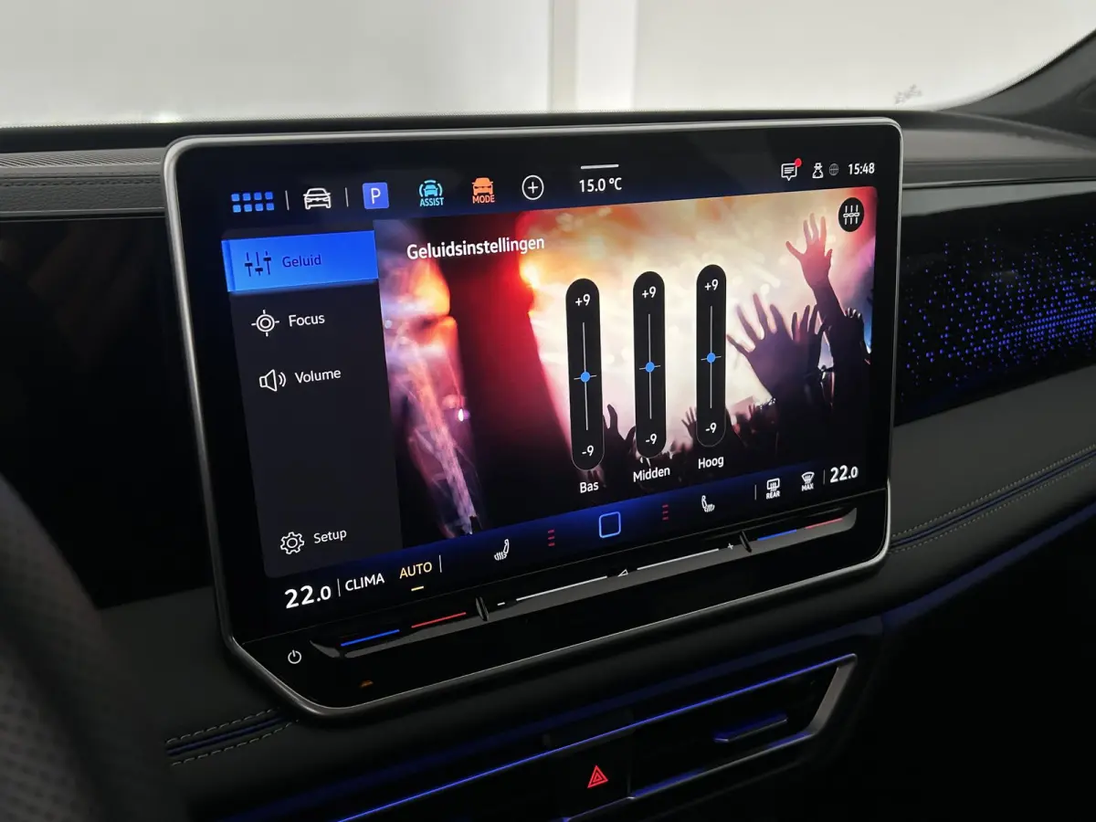 1.5 272pk eHybrid R-Line Edition Trekhaak Camera Keyless Massage Virtual Cockpit Panoramadak Carplay