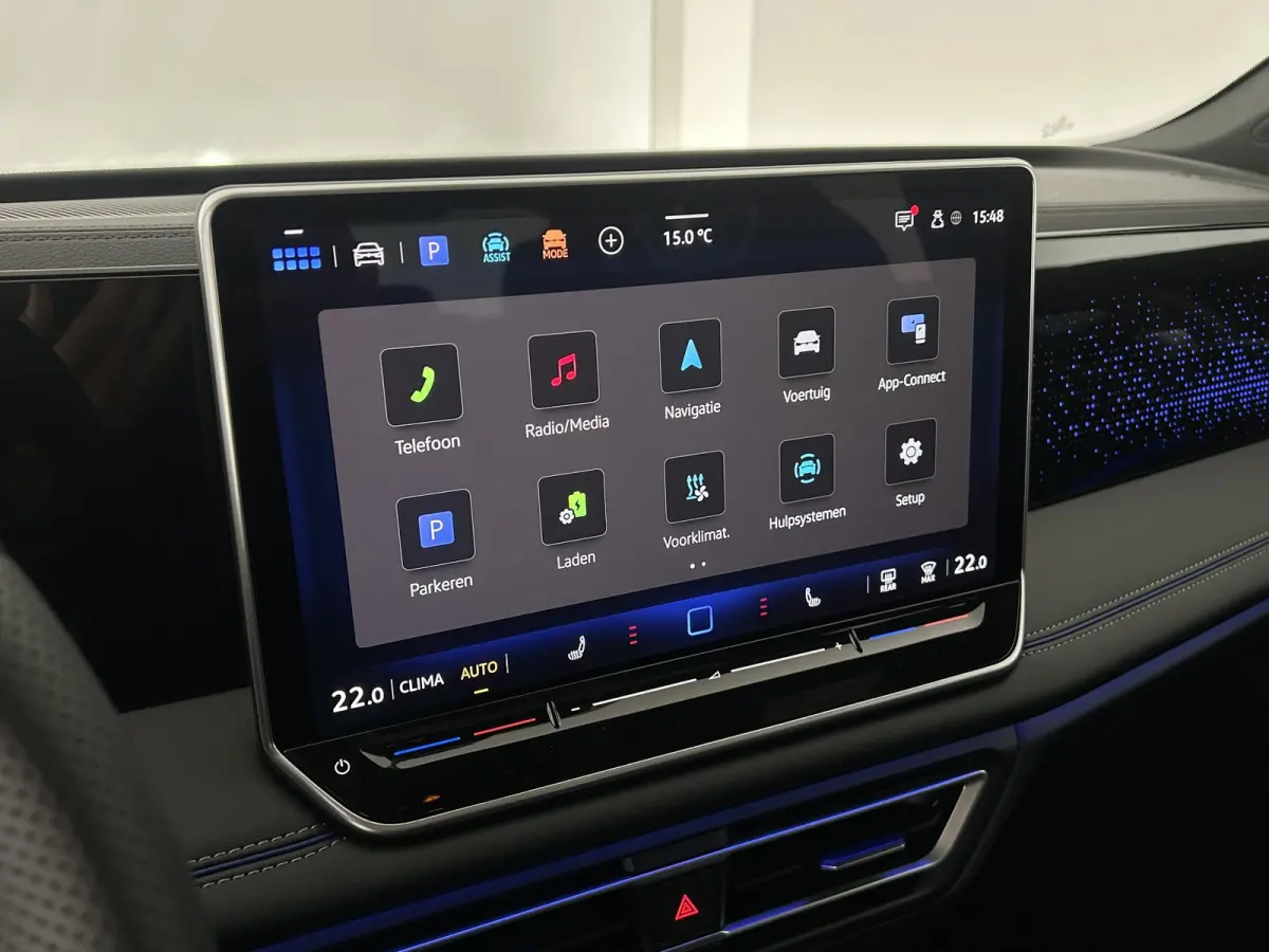 1.5 272pk eHybrid R-Line Edition Trekhaak Camera Keyless Massage Virtual Cockpit Panoramadak Carplay