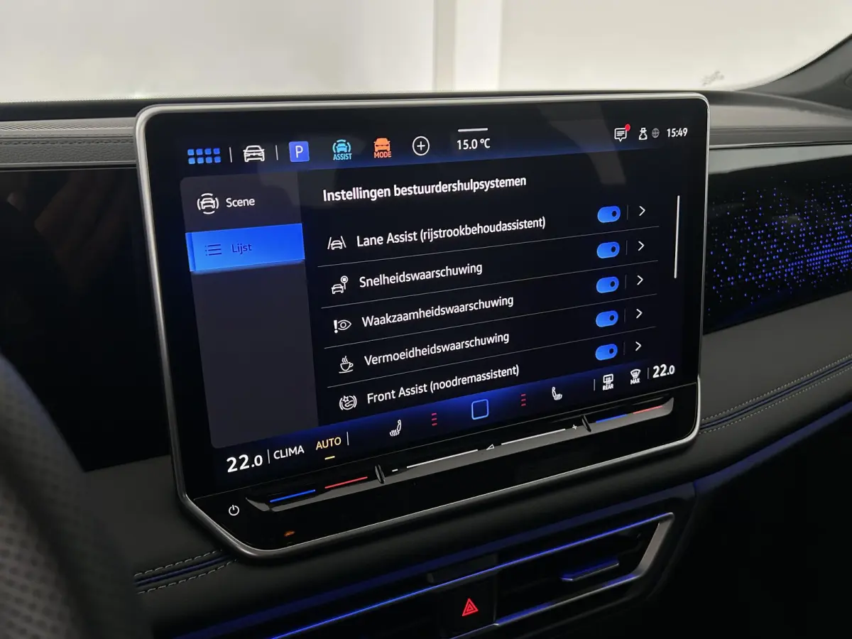 1.5 272pk eHybrid R-Line Edition Trekhaak Camera Keyless Massage Virtual Cockpit Panoramadak Carplay