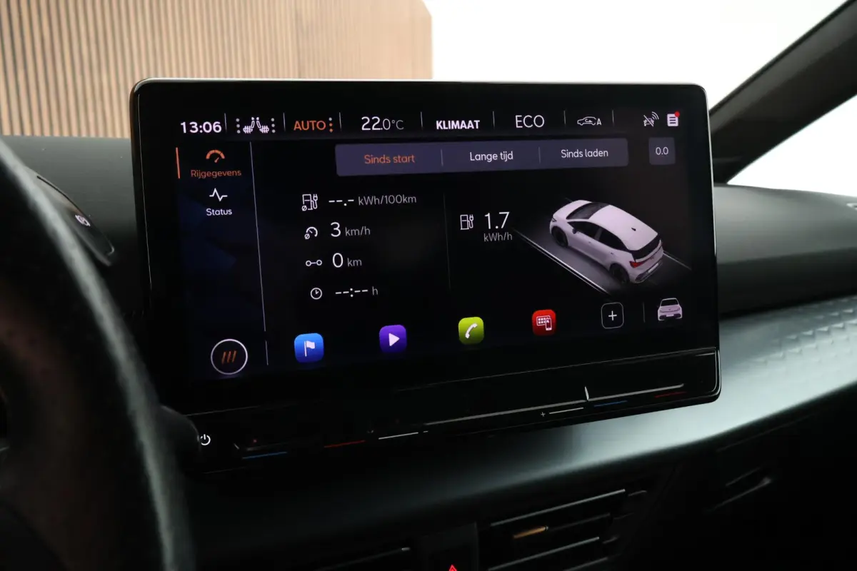 Performance One 204pk 62 kWh SOH 91% Keyless Stoelverwarming Camera Navigatie ACC