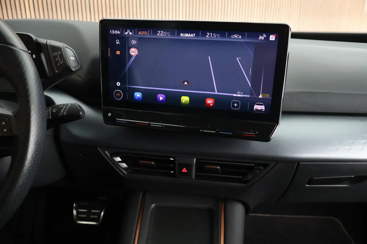 Performance One 204pk 62 kWh SOH 91% Keyless Stoelverwarming Camera Navigatie ACC