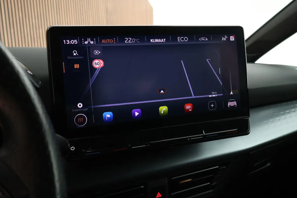 Performance One 204pk 62 kWh SOH 91% Keyless Stoelverwarming Camera Navigatie ACC
