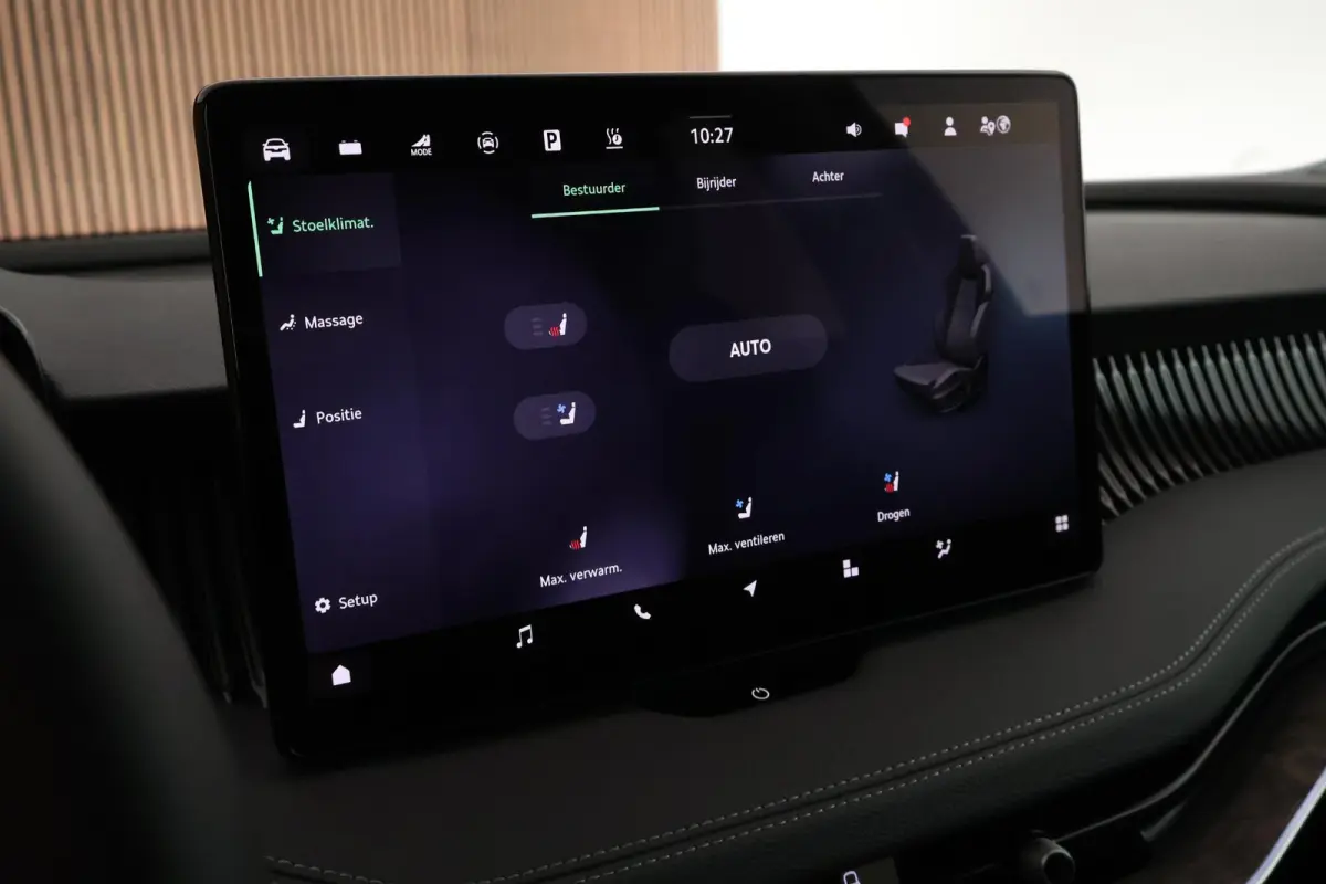 1.5 TSI 204pk PHEV Laurin&Klement HUD Keyless Canron Leder Virtual Cockpit Keyless Navigatie
