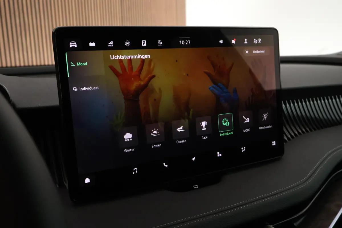 1.5 TSI 204pk PHEV Laurin&Klement HUD Keyless Canron Leder Virtual Cockpit Keyless Navigatie