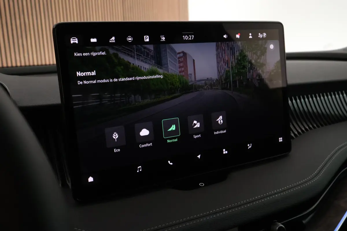 1.5 TSI 204pk PHEV Laurin&Klement HUD Keyless Canron Leder Virtual Cockpit Keyless Navigatie