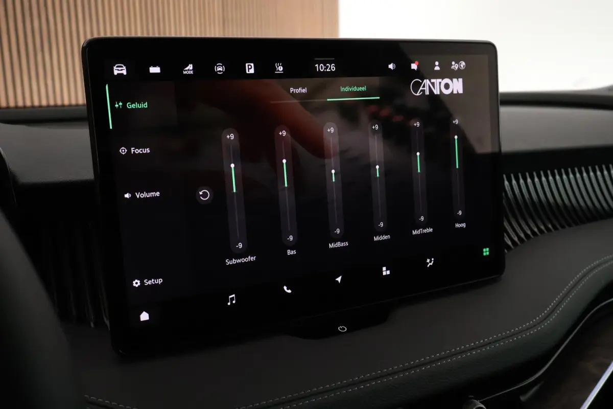 1.5 TSI 204pk PHEV Laurin&Klement HUD Keyless Canron Leder Virtual Cockpit Keyless Navigatie