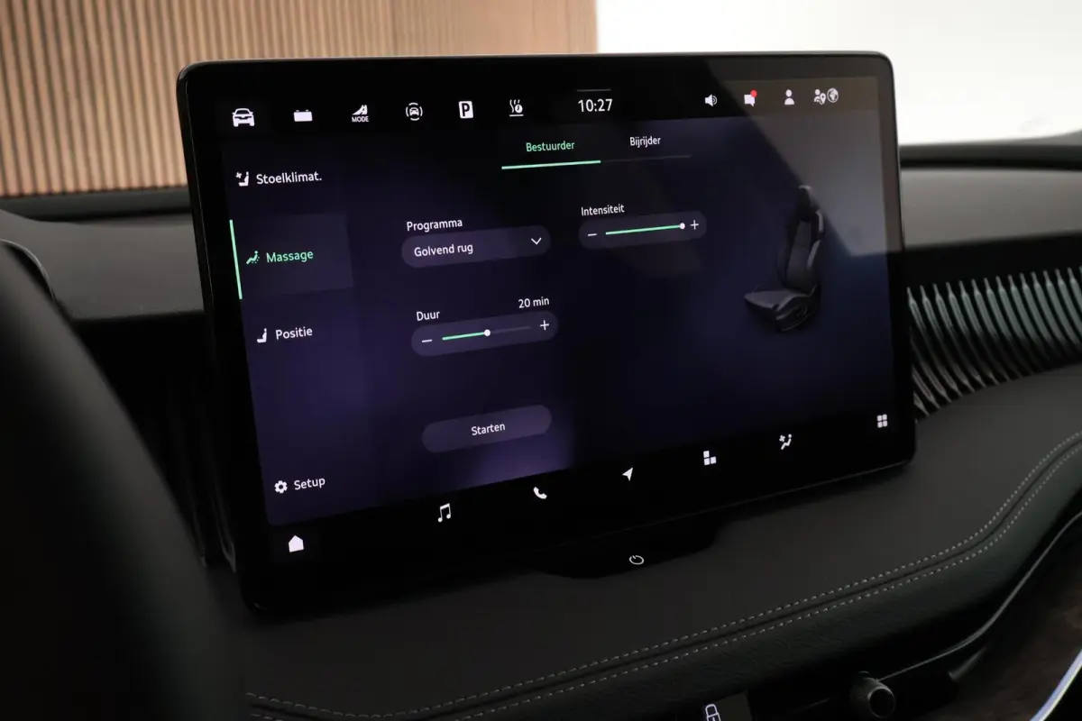 1.5 TSI 204pk PHEV Laurin&Klement HUD Keyless Canron Leder Virtual Cockpit Keyless Navigatie