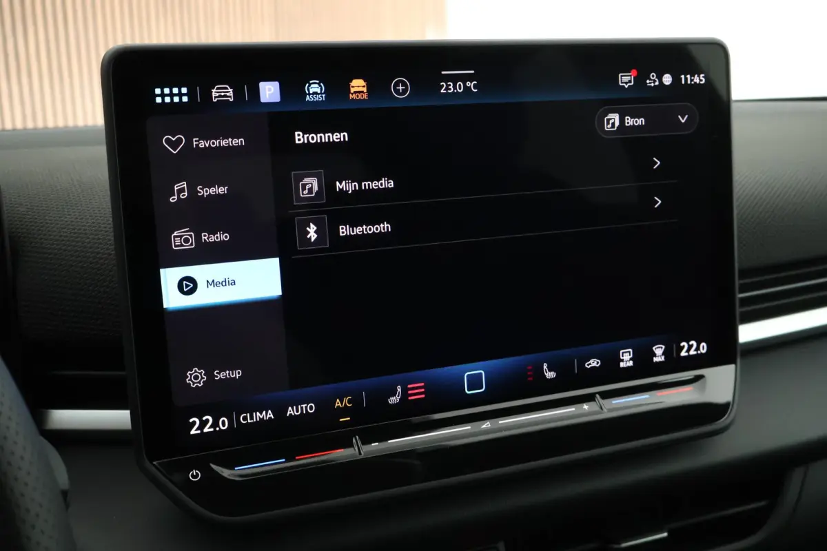 1.5 eTsi 150pk DSG R-Line First Edition Trekhaak Camera Stoelverwarming Keyless Virtual Cockpit Navigatie