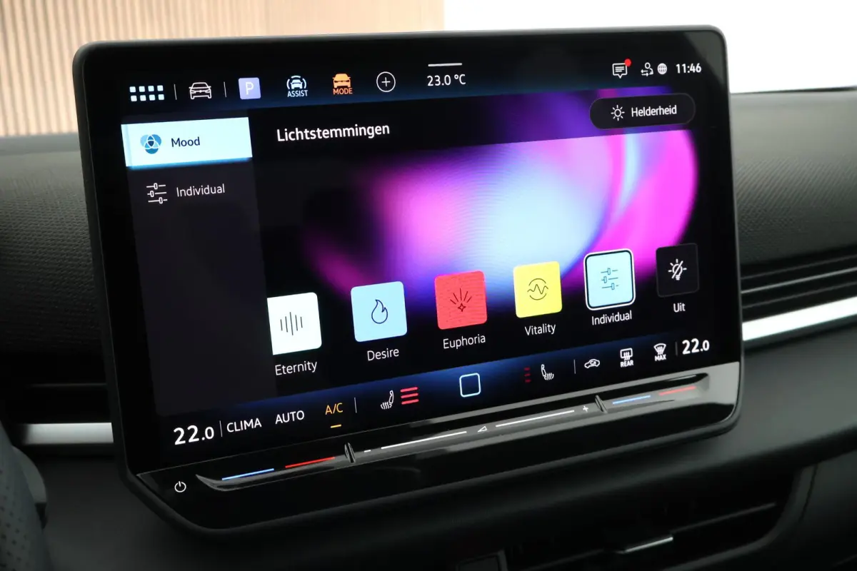 1.5 eTsi 150pk DSG R-Line First Edition Trekhaak Camera Stoelverwarming Keyless Virtual Cockpit Navigatie