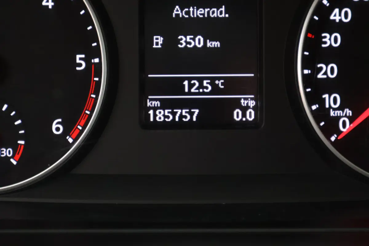 2.0 TDI 150pk DSG L2H1 Highline MARGE Stoelverwarming Trekhaak LED Adaptive cruise Climate control