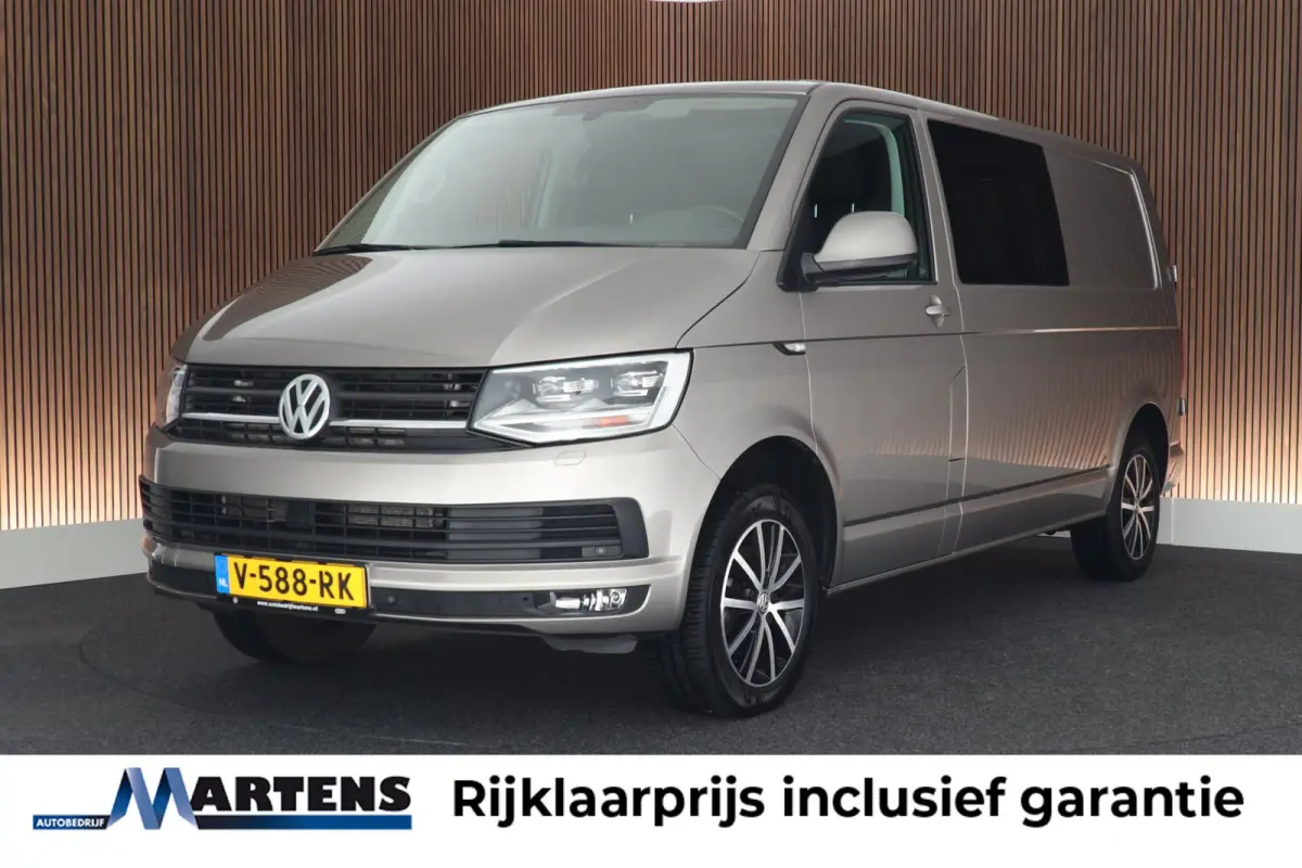 2.0 TDI 150pk DSG L2H1 Highline MARGE Stoelverwarming Trekhaak LED Adaptive cruise Climate control