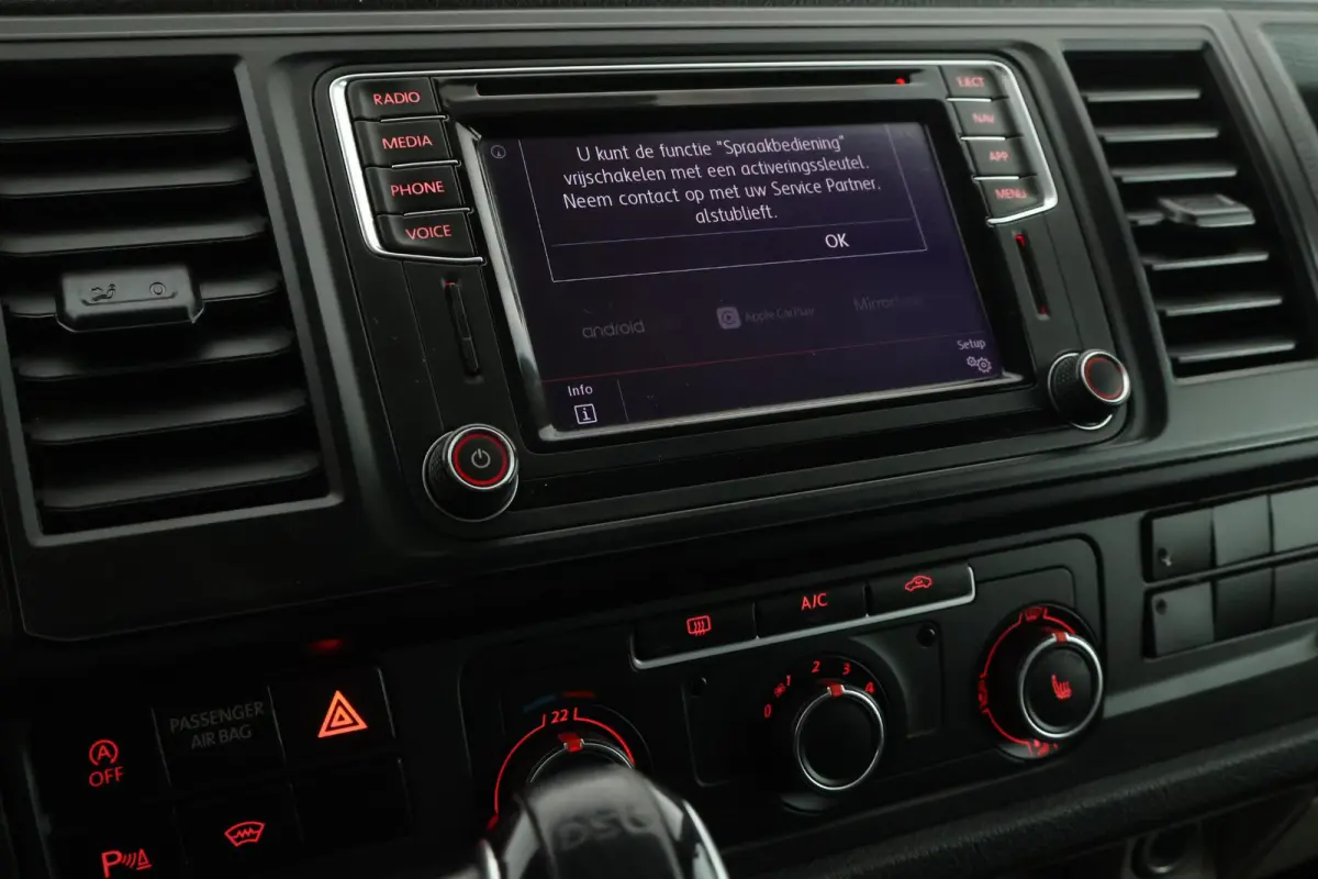 2.0 TDI 150pk DSG L2H1 Highline MARGE Stoelverwarming Trekhaak LED Adaptive cruise Climate control