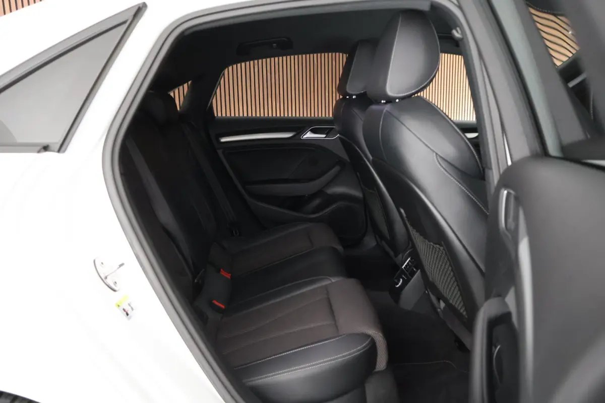 35 TFSI 150pk S-Tronic 2x S-Line Trekhaak Camera Virtual Cockpit Stoelverwarming Navigatie