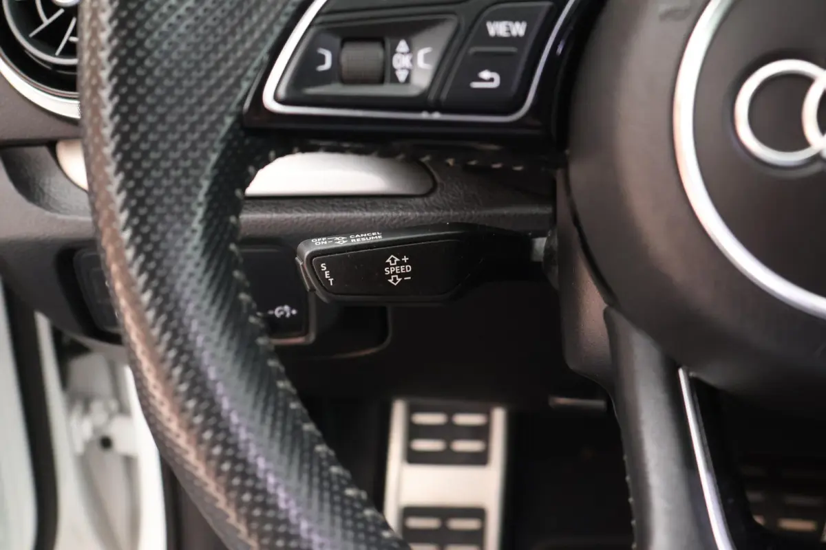 35 TFSI 150pk S-Tronic 2x S-Line Trekhaak Camera Virtual Cockpit Stoelverwarming Navigatie
