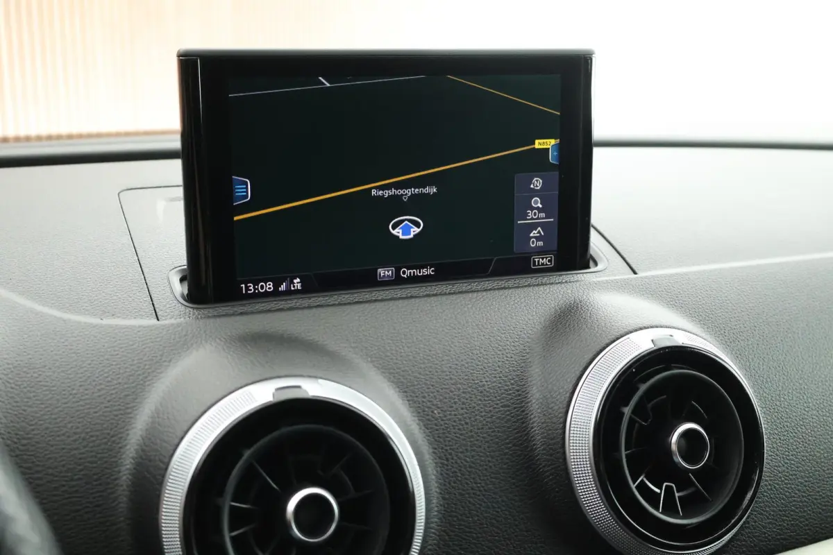 35 TFSI 150pk S-Tronic 2x S-Line Trekhaak Camera Virtual Cockpit Stoelverwarming Navigatie