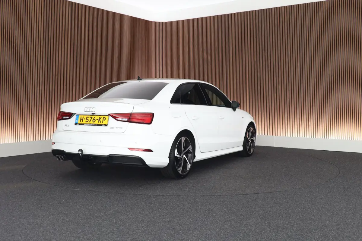35 TFSI 150pk S-Tronic 2x S-Line Trekhaak Camera Virtual Cockpit Stoelverwarming Navigatie