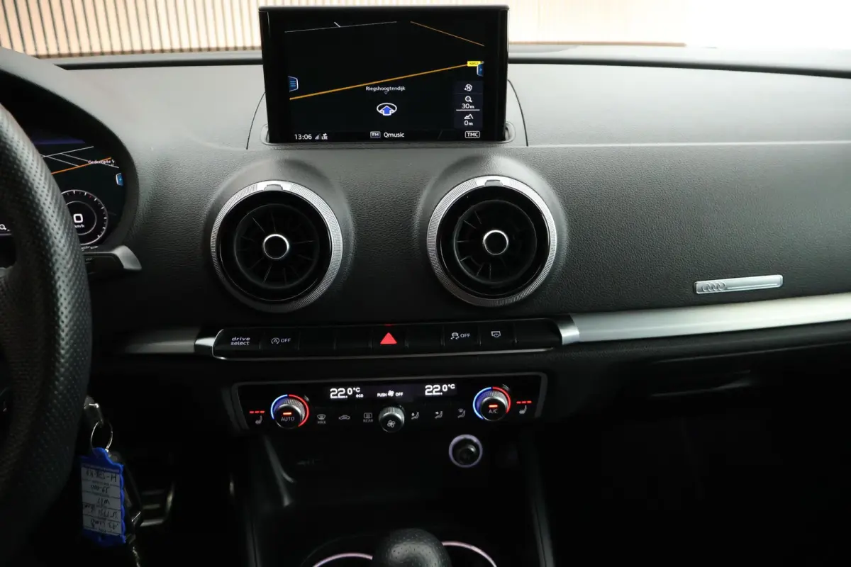 35 TFSI 150pk S-Tronic 2x S-Line Trekhaak Camera Virtual Cockpit Stoelverwarming Navigatie