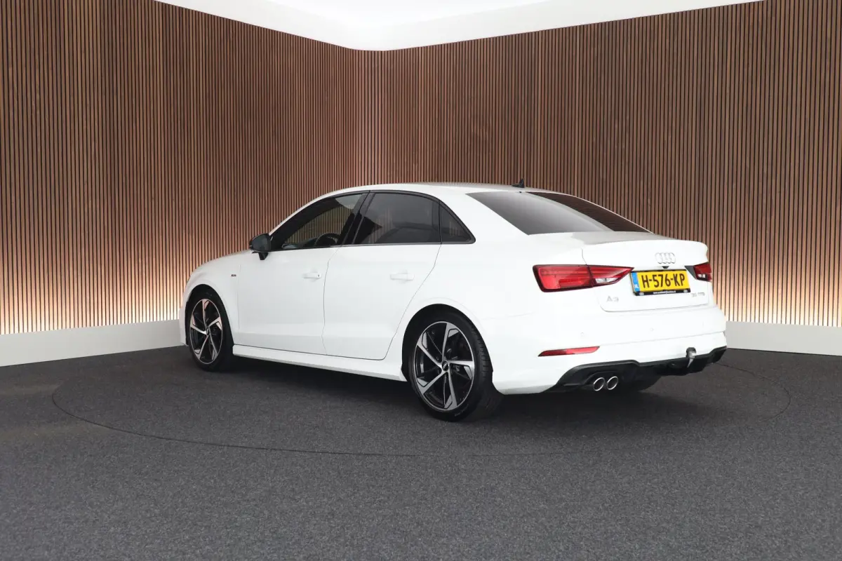 35 TFSI 150pk S-Tronic 2x S-Line Trekhaak Camera Virtual Cockpit Stoelverwarming Navigatie