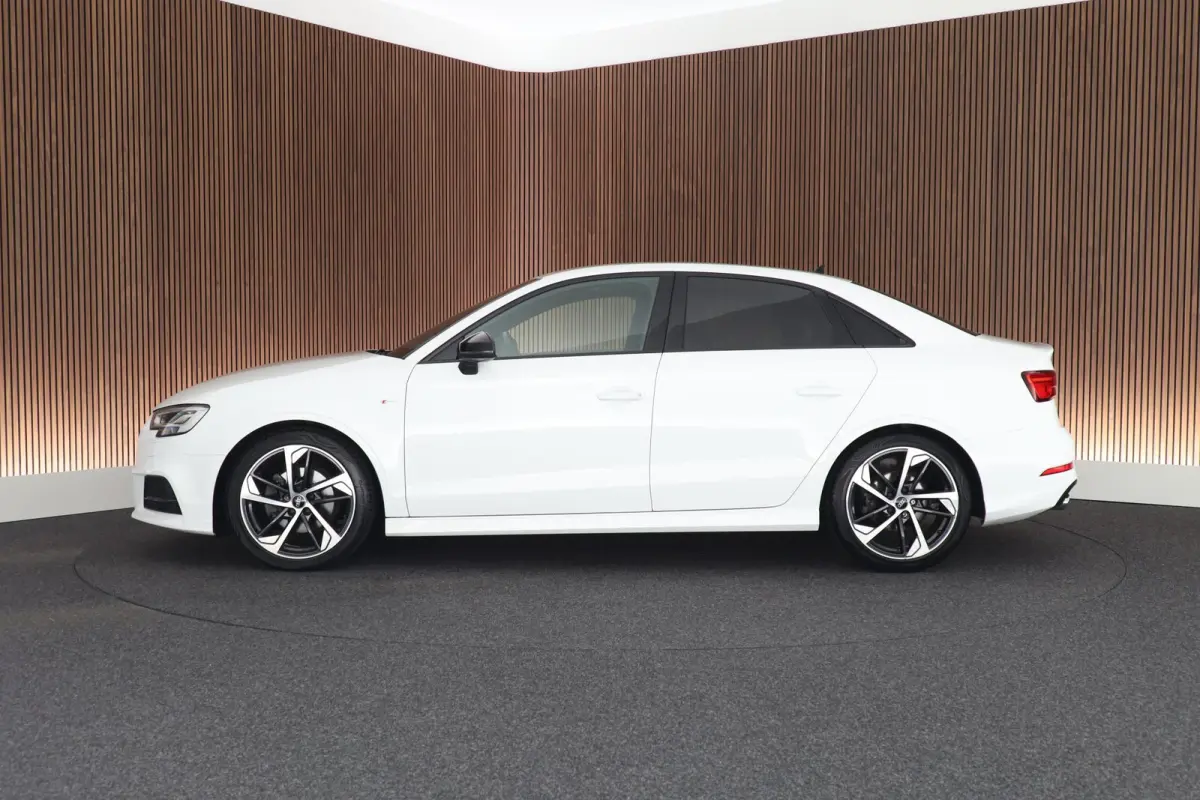35 TFSI 150pk S-Tronic 2x S-Line Trekhaak Camera Virtual Cockpit Stoelverwarming Navigatie