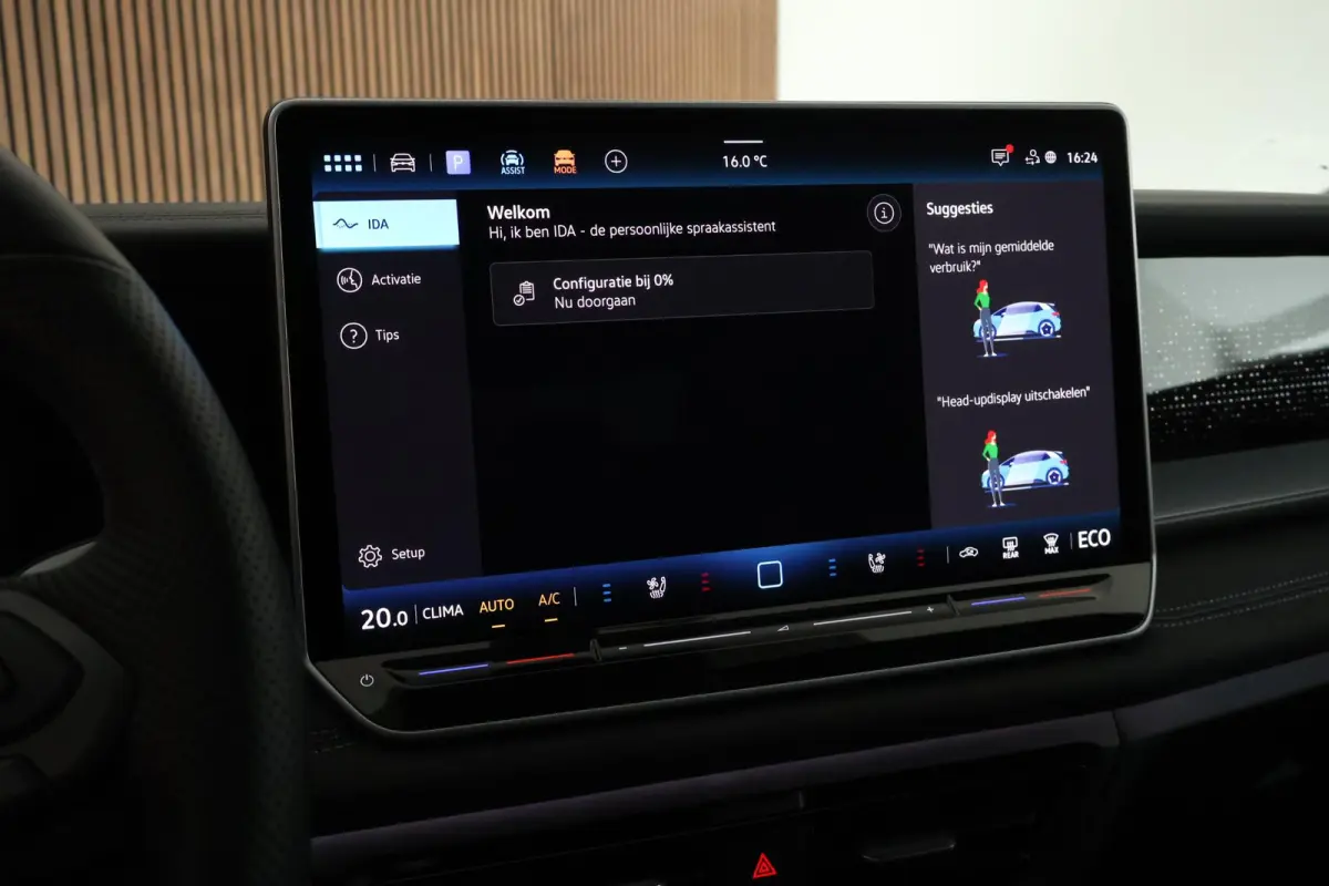 1.5 272pk eHybrid R-Line Edition Black Style HUD Panoramadak Geventileerde Leder Memory Stoelen H/K Audio