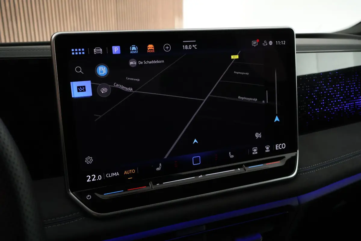 1.5 272pk eHybrid R-Line Edition Black Style Trekhaak 360Camera Keyless Massage Virtual Cockpit Panoramadak Navigatie