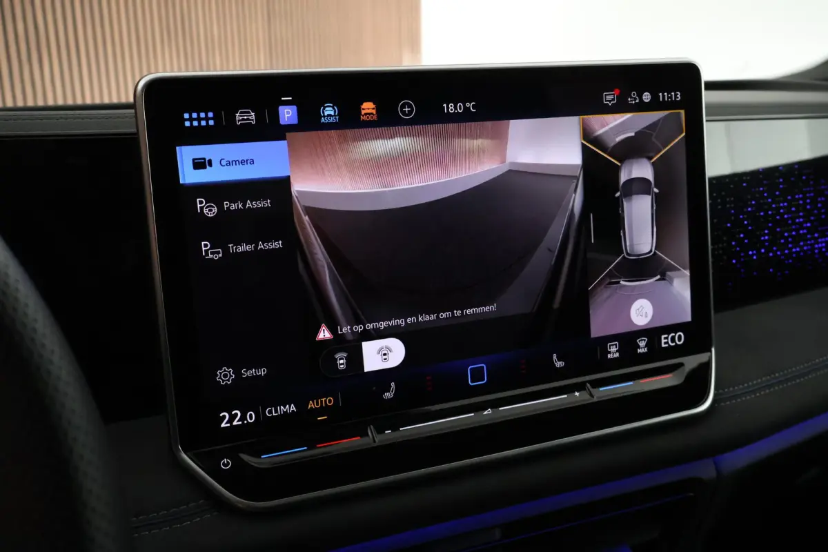 1.5 272pk eHybrid R-Line Edition Black Style Trekhaak 360Camera Keyless Massage Virtual Cockpit Panoramadak Navigatie