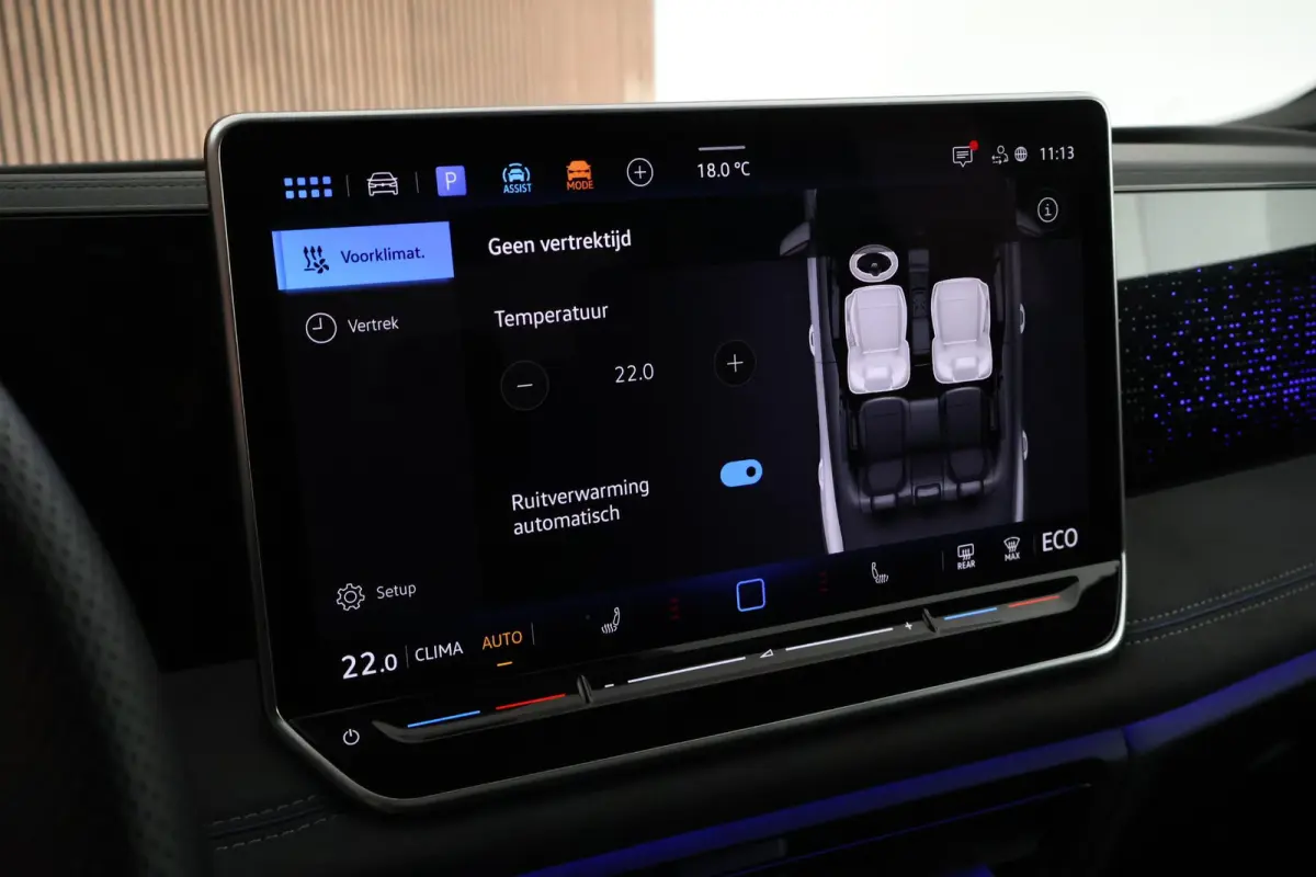 1.5 272pk eHybrid R-Line Edition Black Style Trekhaak 360Camera Keyless Massage Virtual Cockpit Panoramadak Navigatie
