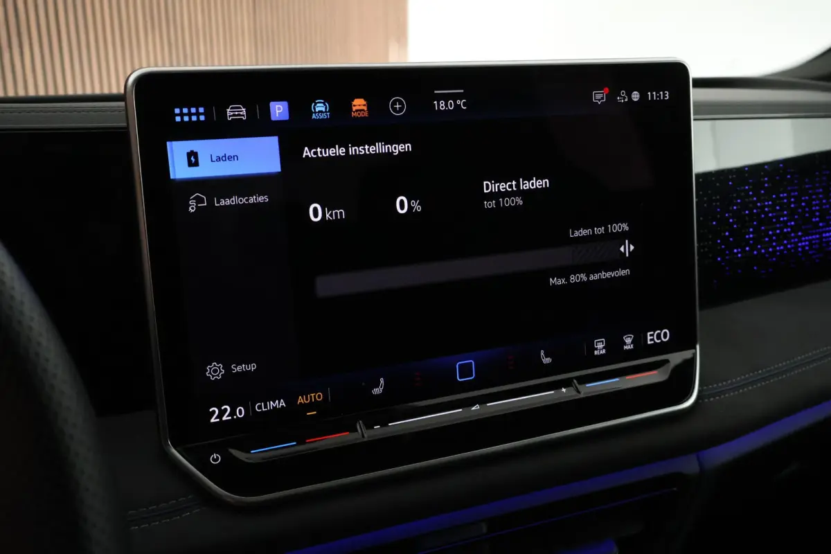 1.5 272pk eHybrid R-Line Edition Black Style Trekhaak 360Camera Keyless Massage Virtual Cockpit Panoramadak Navigatie