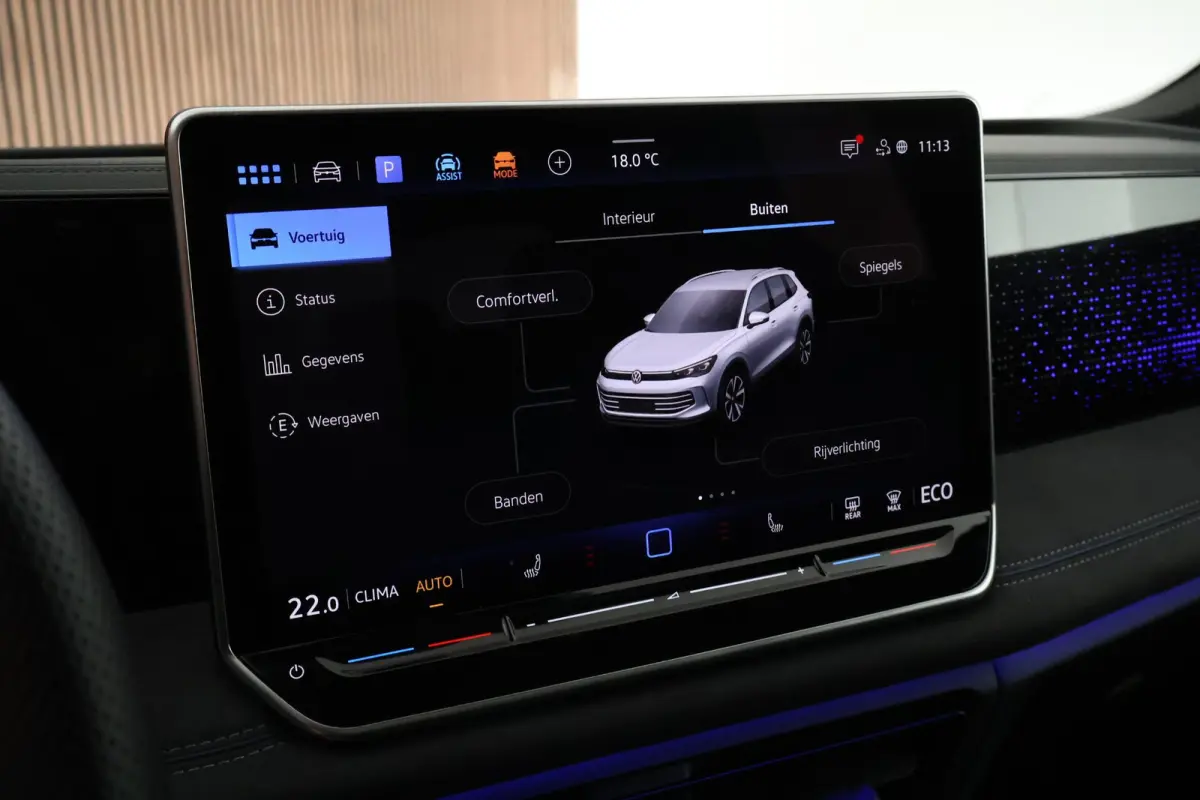 1.5 272pk eHybrid R-Line Edition Black Style Trekhaak 360Camera Keyless Massage Virtual Cockpit Panoramadak Navigatie