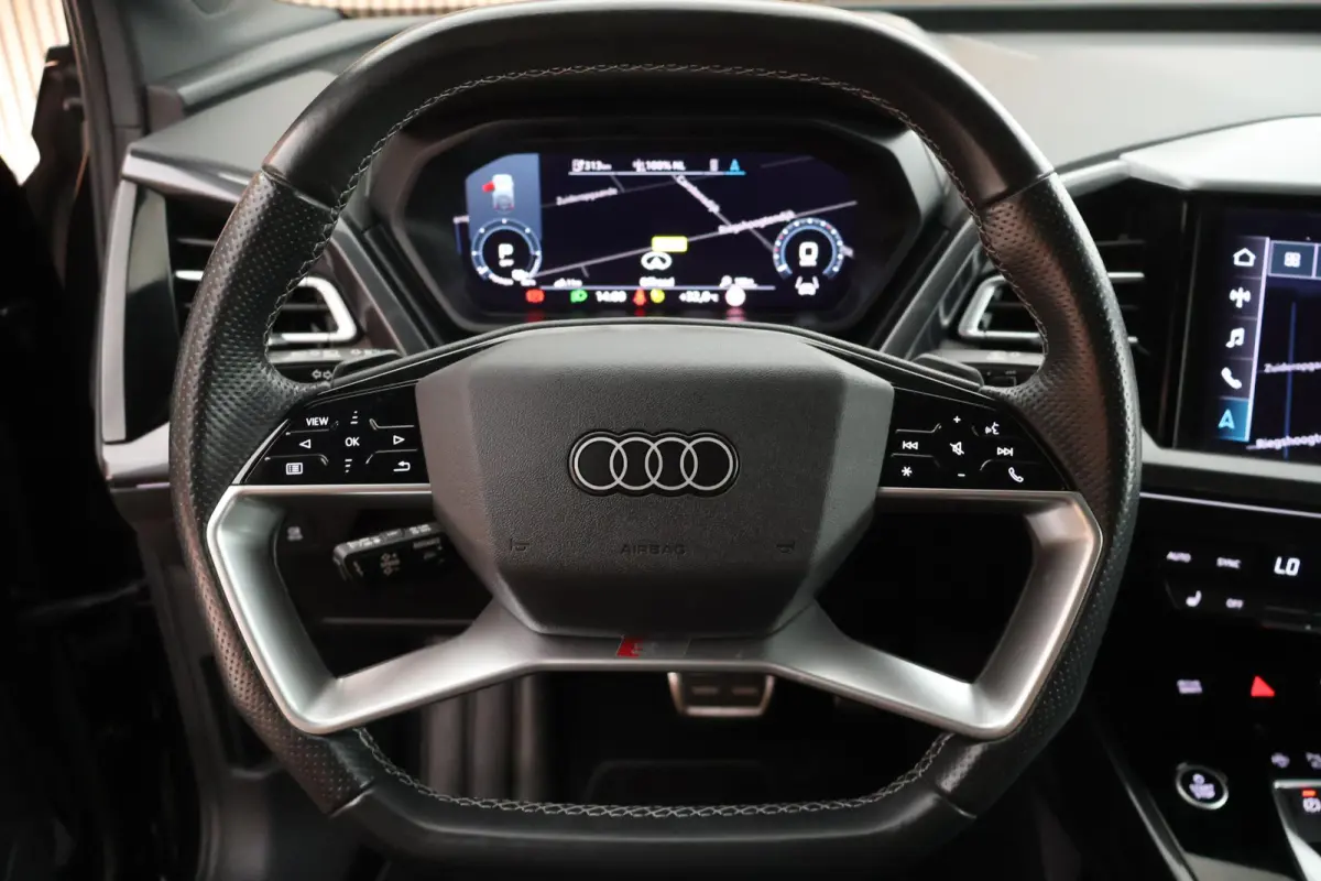 40 204pk S Edition 77 kWh SOH 91% Stoelverwarming Camera HUD Keyless ACC S-Line