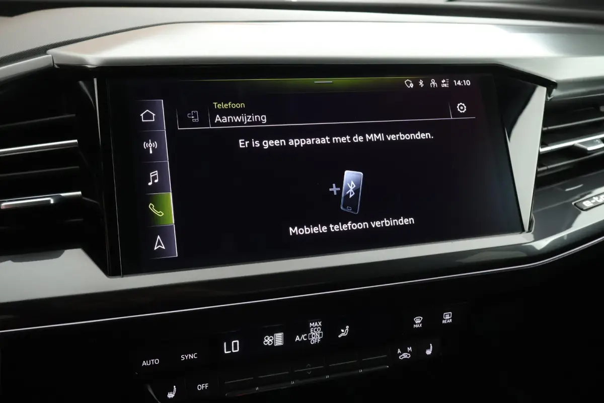 40 204pk S Edition 77 kWh SOH 91% Stoelverwarming Camera HUD Keyless ACC S-Line