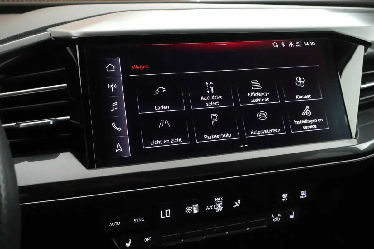 40 204pk S Edition 77 kWh SOH 91% Stoelverwarming Camera HUD Keyless ACC S-Line