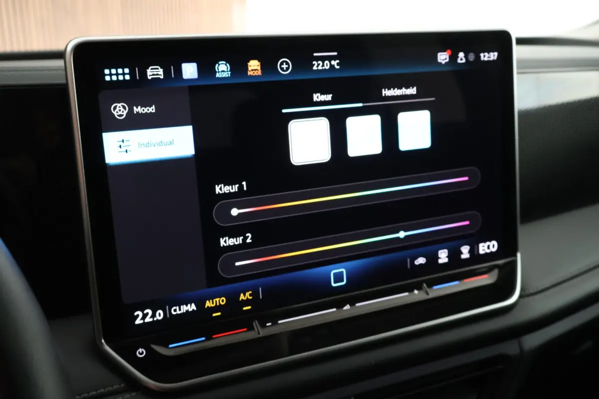 1.5 204pk eHybrid Life Edition Camera Adaptive Cruise Keyless Virtual Cockpit Carplay