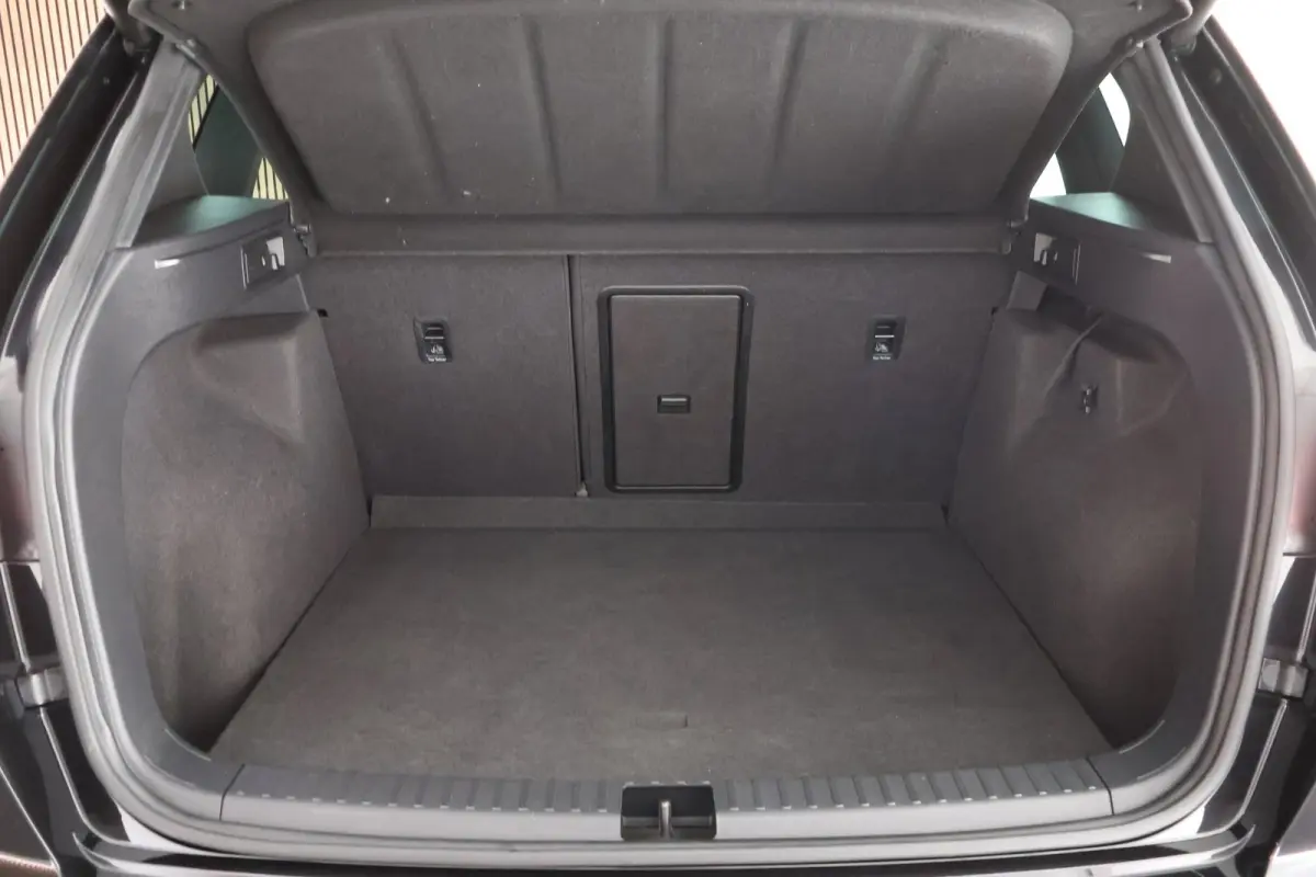 2.0 EcoTSI 190pk FR 4DRIVE Business Intense 360Camera Leder Beats Keyless Stoelverwarming Navigatie