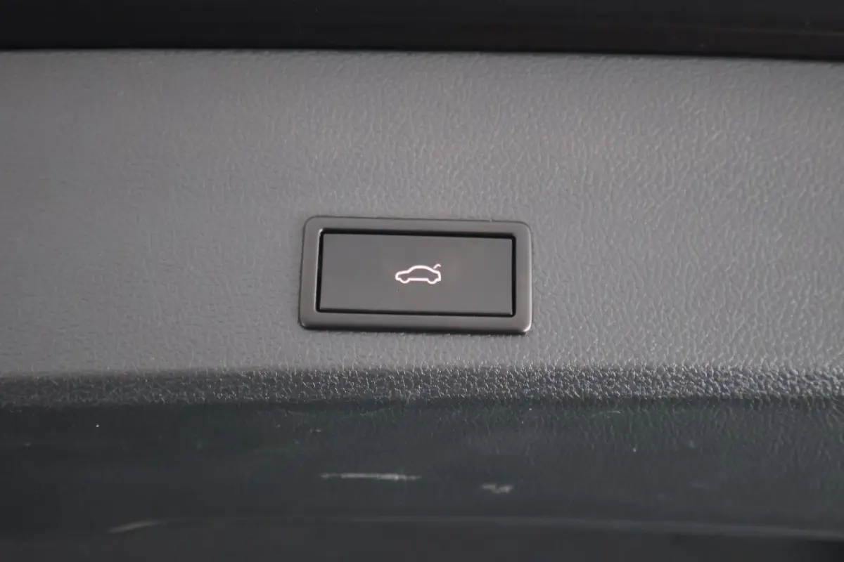 2.0 EcoTSI 190pk FR 4DRIVE Business Intense 360Camera Leder Beats Keyless Stoelverwarming Navigatie