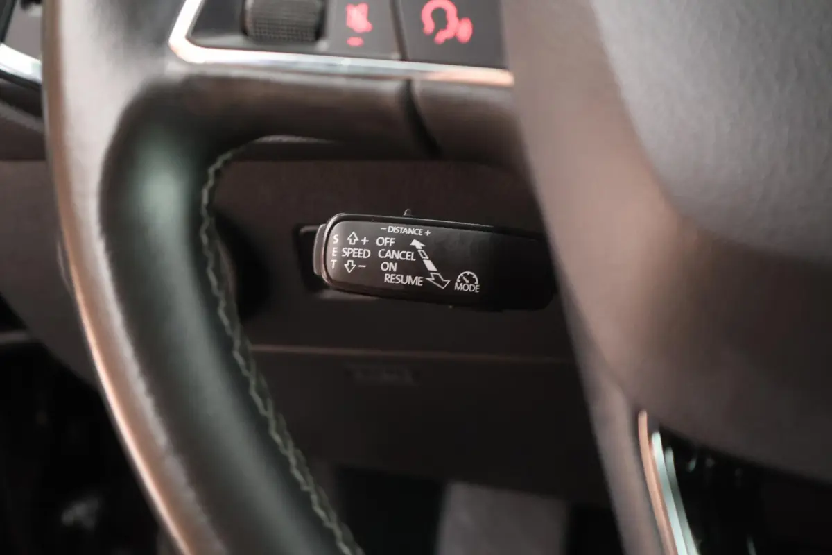2.0 EcoTSI 190pk FR 4DRIVE Business Intense 360Camera Leder Beats Keyless Stoelverwarming Navigatie