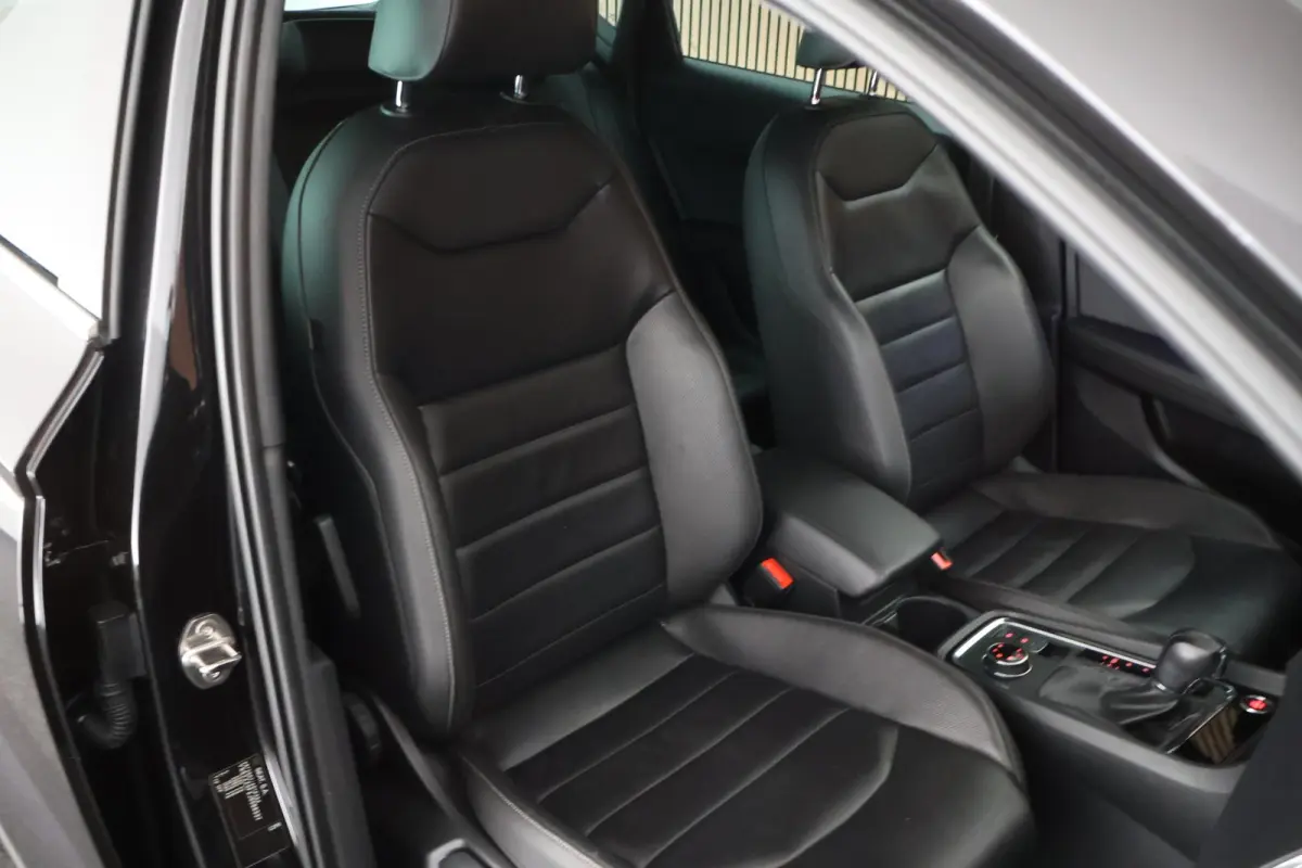 2.0 EcoTSI 190pk FR 4DRIVE Business Intense 360Camera Leder Beats Keyless Stoelverwarming Navigatie
