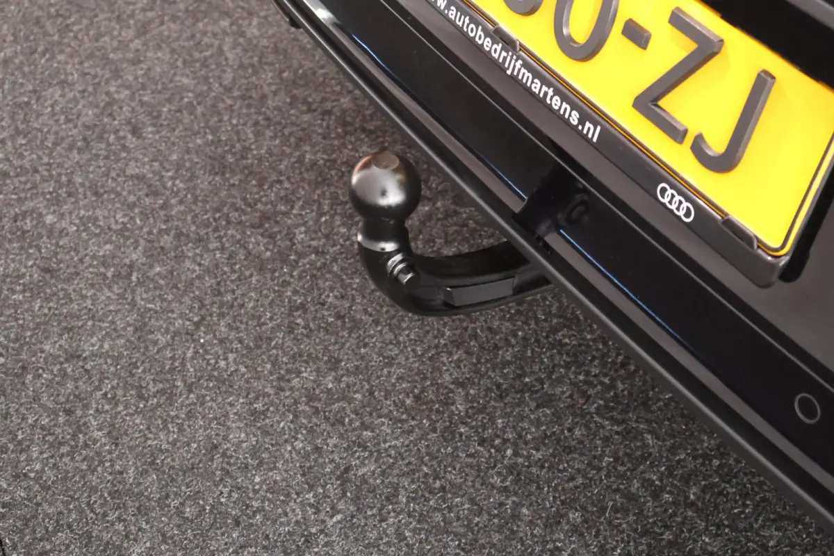 1.5 TSI 150pk DSG R-Line Business Black Style Panoramadak Trekhaak Camera Navigatie Beats Stoelverwarming Keyless